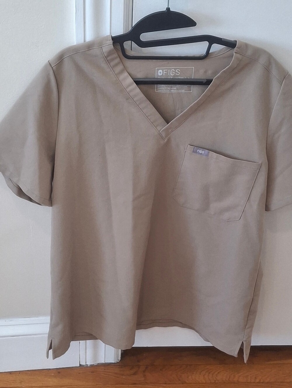 Figs Womens Scrubs Set  Cargo Pants in Light Khaki and Scrub Top Unisex